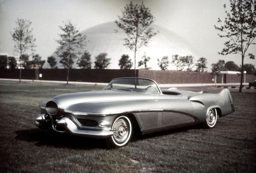  Buick LeSabre Concept 1951 года  (фото 9 из 13)